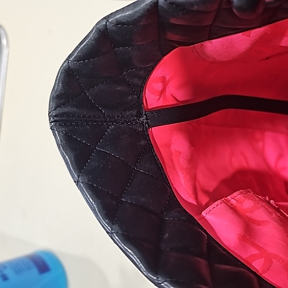 Authentic CHANEL Tote Bag Calfskin Cambon - Picture 10 of 16